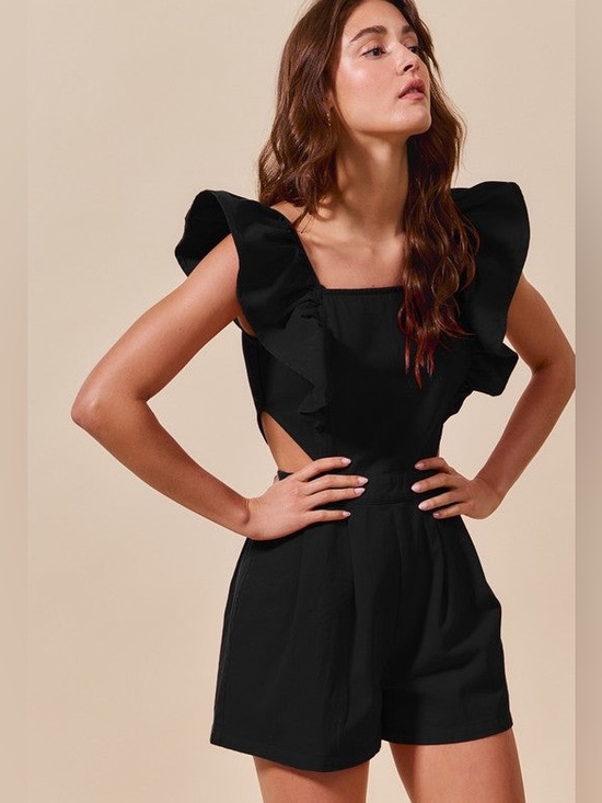 TCEC Pants - NWOT TCEC Black Ruffled Cut Out Waist Romper |Size Medium